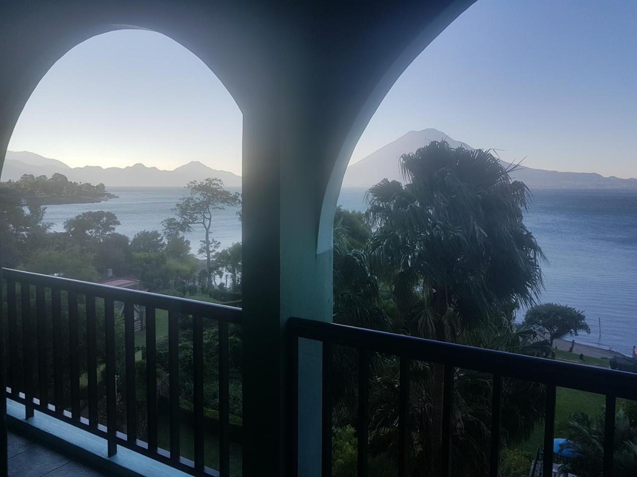 The Paradise Of Atitlan Suites - Free Breakfast Supplies Panajachel Ngoại thất bức ảnh